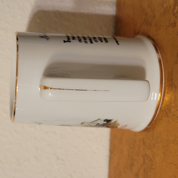 Norman Rockwell mug. - Picture 7 of 8